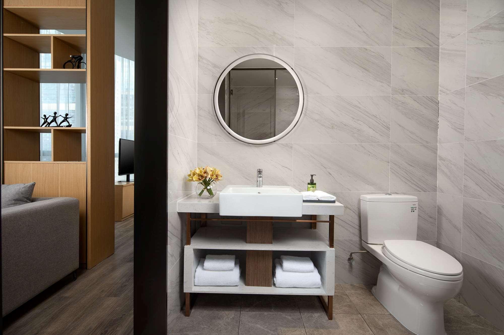 Wyndham Garden Guiyang Hotell Guiyang  Exteriör bild